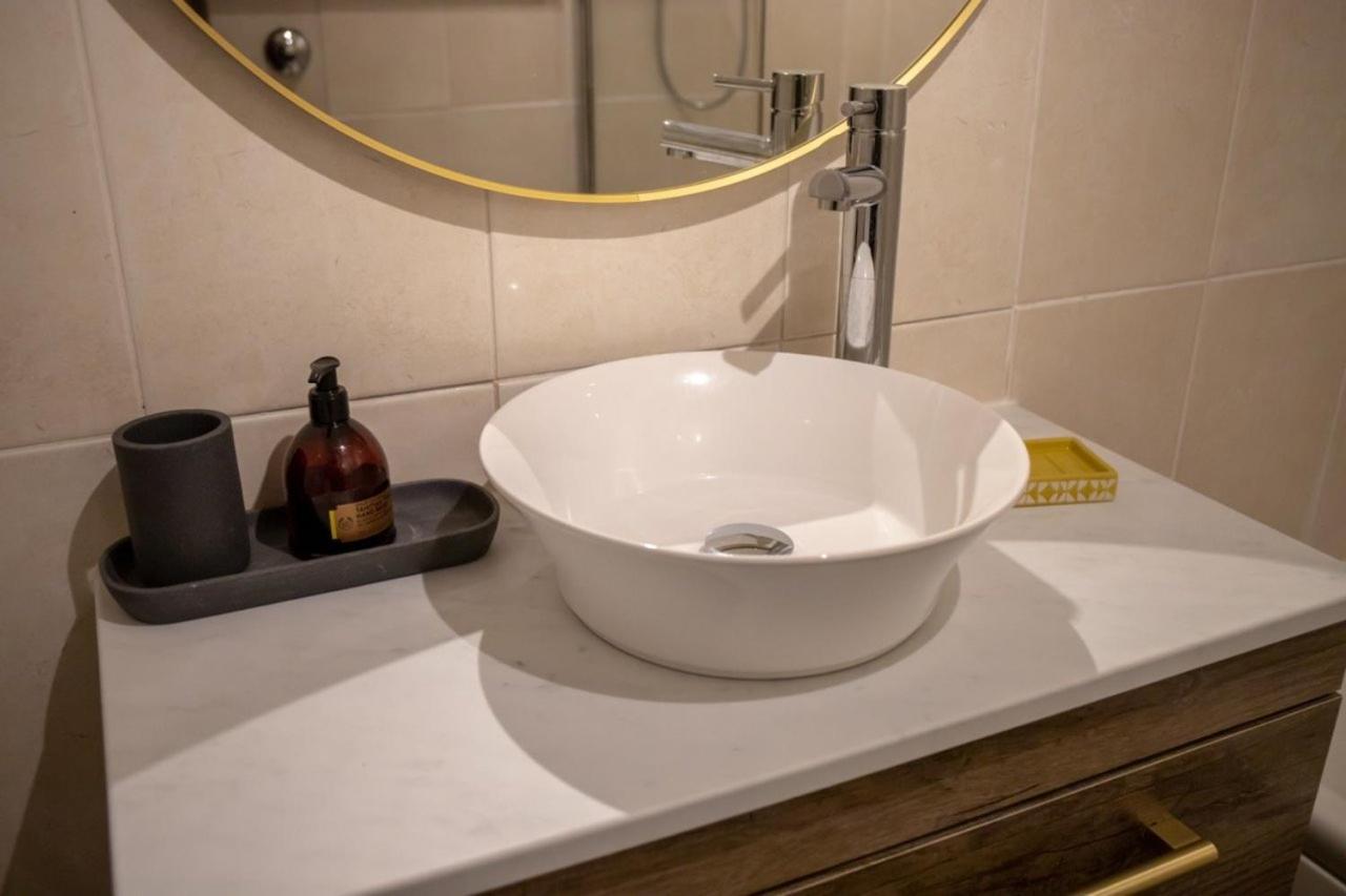 Guestready - Homely Leeds City Apartment Sleep 4 Meanwood 外观 照片